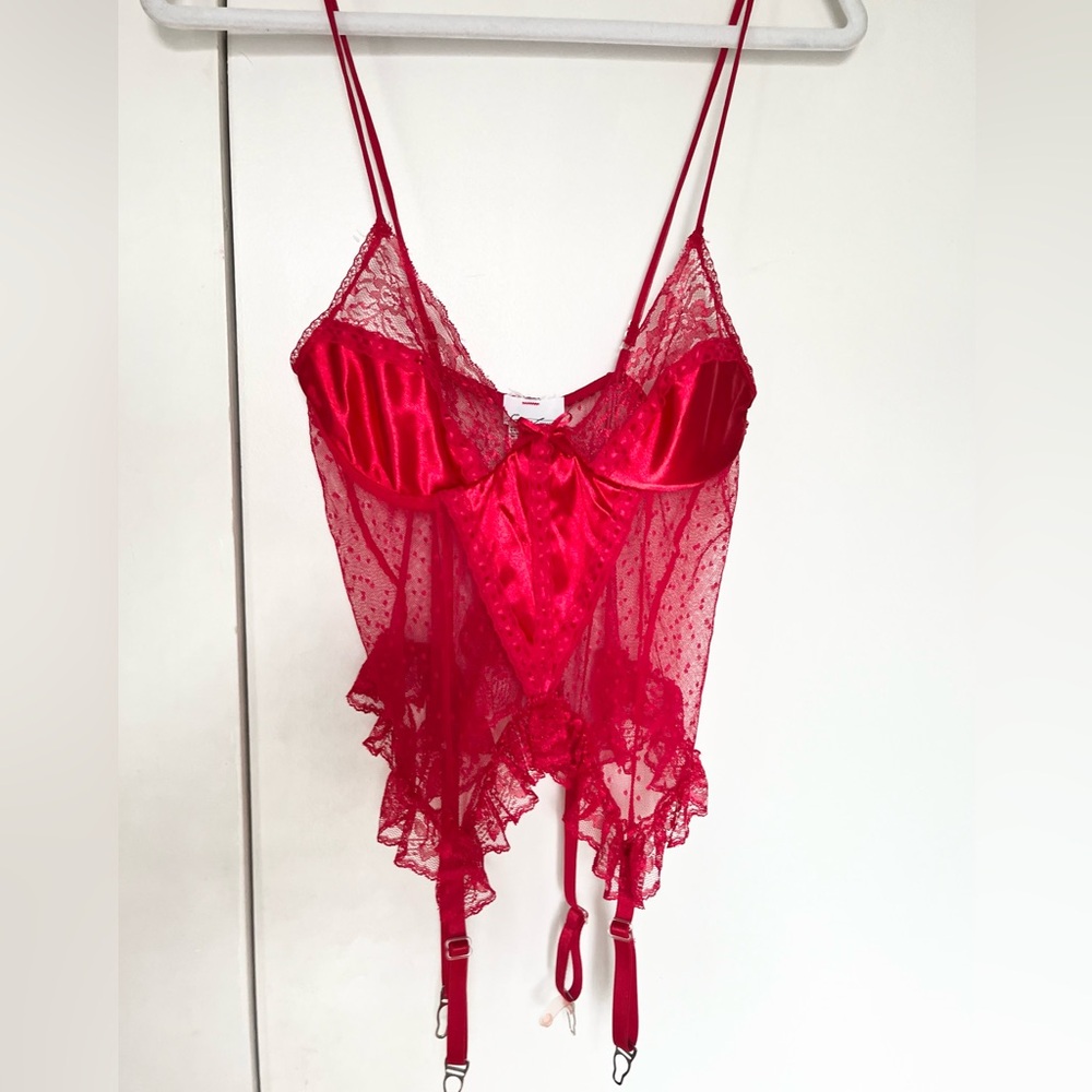 RED LINGERIE CORSET TOP